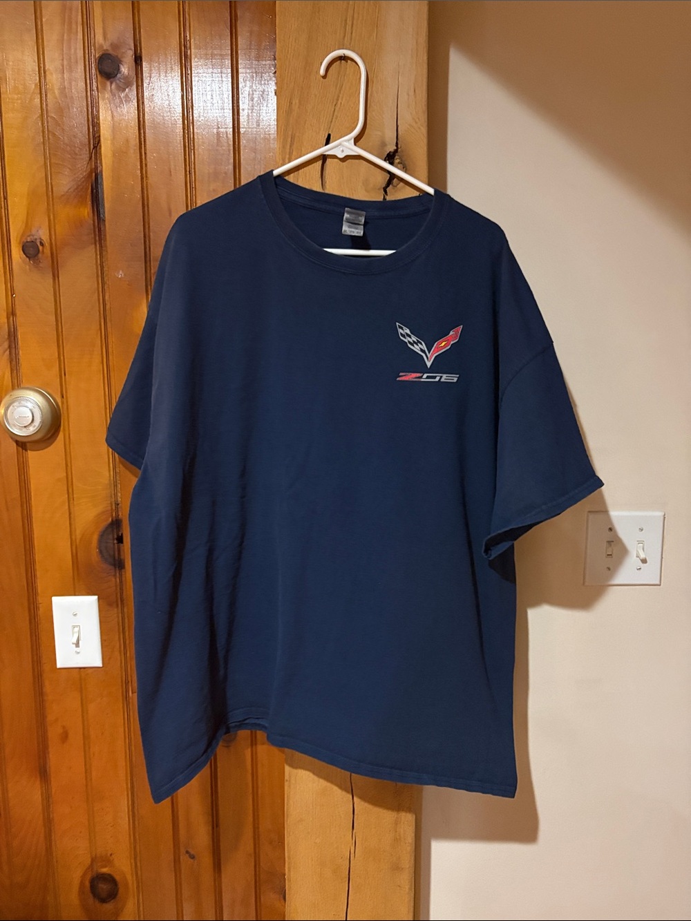 Gildan Navy Short Sleeve Tee with Z06 Racing Logo